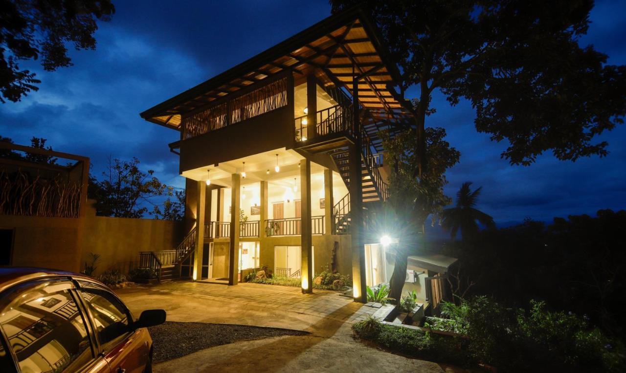 Hotel The Hills By Blue Fox à Kandy Extérieur photo