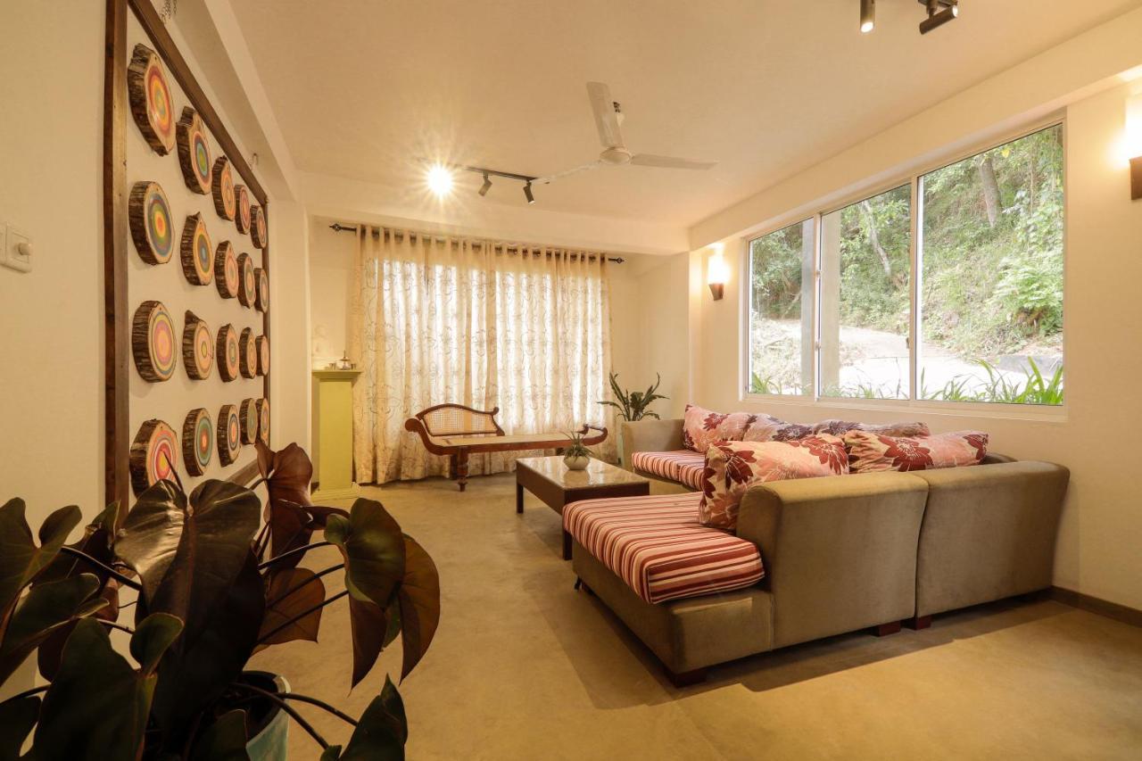 Hotel The Hills By Blue Fox à Kandy Extérieur photo